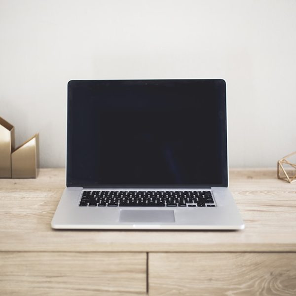 Laptop ultraligera 14"